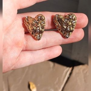 Vintage gold toned rhinestone heart nugget earrings